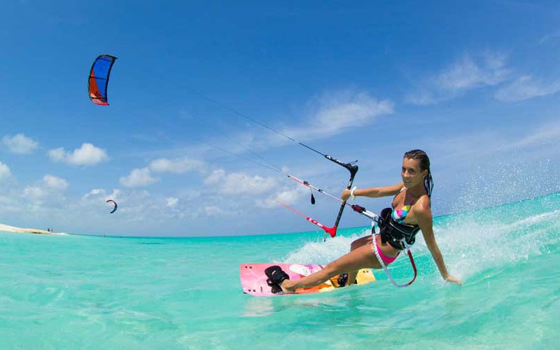 windsurfing-and-kitesurfing-212723