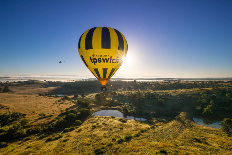 cheap hot air balloon flight for 2