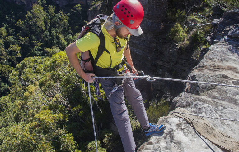 abseiling 103620 768x490