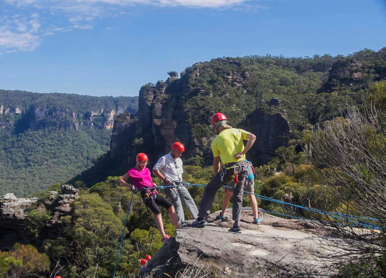 abseiling 103620 c 768x553