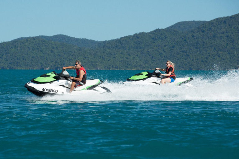 water skiing jet skiing 111977 768x511