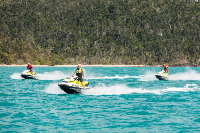 water skiing jet skiing 271543 768x511