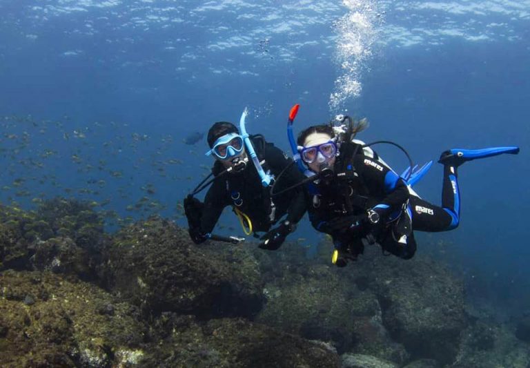 snorkeling and diving 121892c 768x533